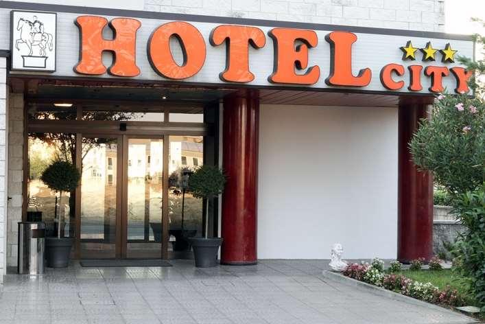 Hotel City П'яченца Екстер'єр фото